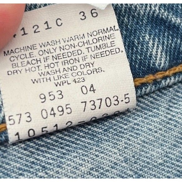 Levi's Jeans Women's Size 5 Long Blue Slim Fit Tapered Leg 100% Cotton - Picture 6 of 7
